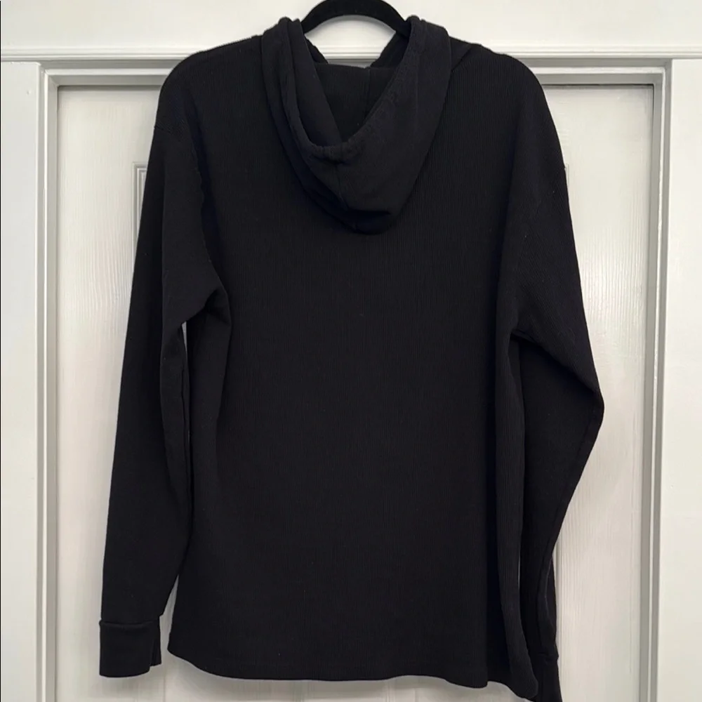 Rose Embroidery Black Hoodie - Picture 3 of 3